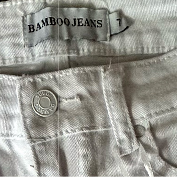 Shorts, distressed white denim, juniors 7, (28” waist) NWT, long Bermuda length - Picture 3 of 3